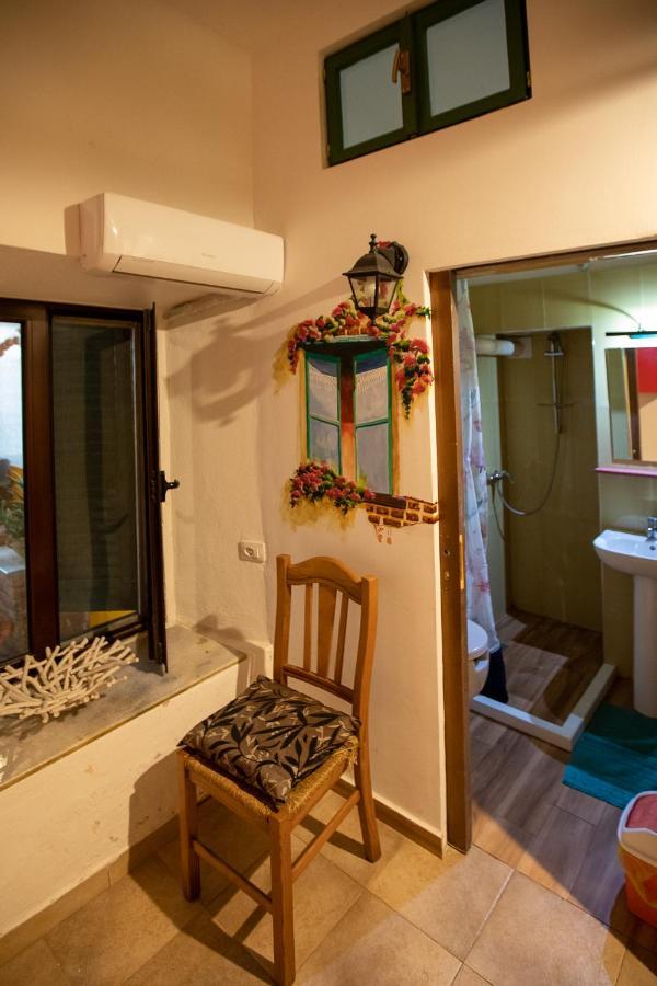 Mi Casa Es Tu Casa - Shkodra Backpackers Hostel Εξωτερικό φωτογραφία